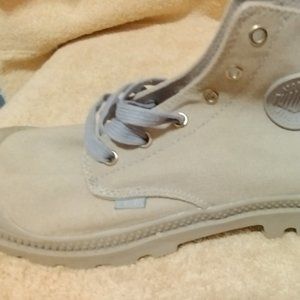 Palladium Blanc  High Top Canvas Casual Shoe Size 9 US UK 43